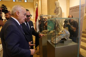 لبنان يعيد إلى مصر قطعا أثرية مهربة لبنان يعيد إلى مصر قطعا أثرية مهربة