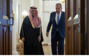 مباحثات سعودية روسية في موسكو لخفض التصعيد وتعزيز الأمن والاستقرار مباحثات سعودية روسية في موسكو لخفض التصعيد وتعزيز الأمن والاستقرار