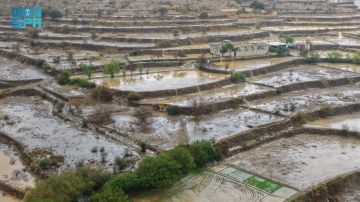 أمطار رعدية وسيول وبرد على جازان وعسير والباحة ومرتفعات مكة أمطار رعدية وسيول وبرد على جازان وعسير والباحة ومرتفعات مكة