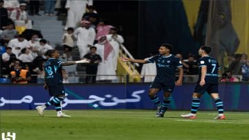 الهلال يتصدر دوري روشن بعد نهاية الجولة السابعة