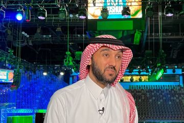 وزير الرياضة يشيد بـرحموني بعد إنجازه في آسياد ناغويا وزير الرياضة يشيد بـرحموني بعد إنجازه في آسياد ناغويا