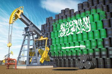 خط أنابيب شرق-غرب السعودي تحت الضغط.. هل يهدد توقفه 4 من إمدادات النفط العالمية؟ خط أنابيب شرق-غرب السعودي تحت الضغط.. هل يهدد توقفه 4 من إمدادات النفط العالمية؟