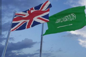 بريطانيا تدين اعتداءات ميليشيا الحوثي على المملكة بريطانيا تدين اعتداءات ميليشيا الحوثي على المملكة
