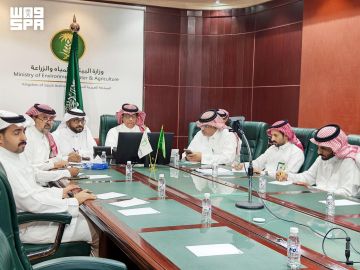 بيئة عسير تبحث إعادة المزارع المهملة إلى الإنتاج بيئة عسير تبحث إعادة المزارع المهملة إلى الإنتاج