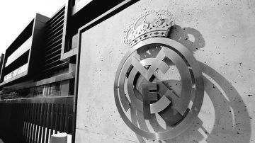 ريال مدريد يهاجم رئيس رابطة الدوري : نحتاج رئيسا يلتزم بالحياد ريال مدريد يهاجم رئيس رابطة الدوري : نحتاج رئيسا يلتزم بالحياد