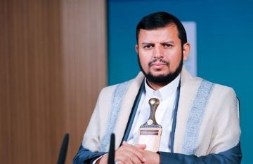 الحوثي ينفي استهداف مكة ويتهم السعودية بتشديدها الحصار الحوثي ينفي استهداف مكة ويتهم السعودية بتشديدها الحصار