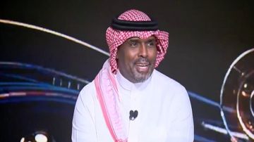 الحارثي: الهلال يمتلك الكثير من الحلول وسمرفيل مصدر الخطورة في الفريق.. فيديو الحارثي: الهلال يمتلك الكثير من الحلول وسمرفيل مصدر الخطورة في الفريق.. فيديو