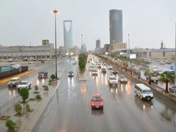 أمطار وسيول على جازان وعسير والباحة ومكة والمدينة أمطار وسيول على جازان وعسير والباحة ومكة والمدينة