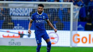 الهلال السعودي يعلن رحيل علي البليهي الهلال السعودي يعلن رحيل علي البليهي