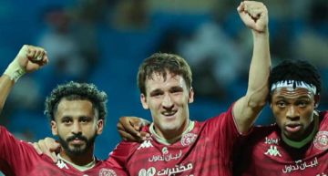 بريمونتادا مثيرة.. الخلود يتغلب على الشباب بثنائية بريمونتادا مثيرة.. الخلود يتغلب على الشباب بثنائية