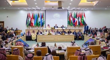 مجلس وزراء الداخلية العرب يدين ويستنكر إطلاق ميليشيا الحوثي مسيرة باتجاه مكة مجلس وزراء الداخلية العرب يدين ويستنكر إطلاق ميليشيا الحوثي مسيرة باتجاه مكة