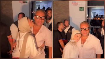 معجبة تحرج رامي صبري بمحاولة تقبيله .. فيديو معجبة تحرج رامي صبري بمحاولة تقبيله .. فيديو