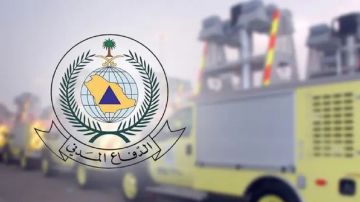 إخماد حريق في مركبة أثناء سيرها على طريق عام بالأحساء إخماد حريق في مركبة أثناء سيرها على طريق عام بالأحساء