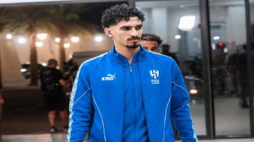 إنزاغي يستبعد العنزي للإصابة إنزاغي يستبعد العنزي للإصابة
