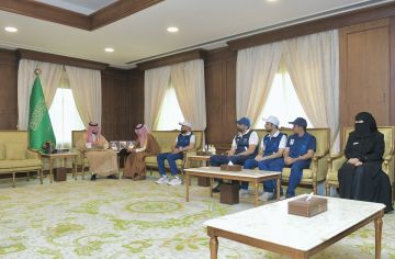 خالد بن سطام يستعرض منجزات تجمع عسير الصحي ويؤكد مواصلة تطوير الخدمات الصحية خالد بن سطام يستعرض منجزات تجمع عسير الصحي ويؤكد مواصلة تطوير الخدمات الصحية