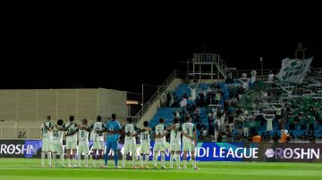 الأهلي يتحرك لإعارة أو مخالصة عدد من لاعبيه الأهلي يتحرك لإعارة أو مخالصة عدد من لاعبيه