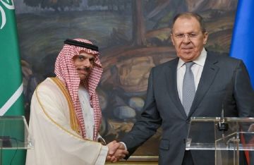 الخارجية الروسية تتحدث عما سيبحثه لافروف مع نظيره السعودي في موسكو الخارجية الروسية تتحدث عما سيبحثه لافروف مع نظيره السعودي في موسكو