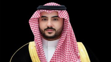 وزير الدفاع يبحث هاتفيا مع نظيره الماليزي التعاون الثنائي في المجال الدفاعي وزير الدفاع يبحث هاتفيا مع نظيره الماليزي التعاون الثنائي في المجال الدفاعي