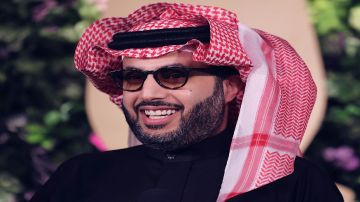 آل الشيخ يعلن إقامة نزال تاريخي يجمع فيوري وجوشوا آل الشيخ يعلن إقامة نزال تاريخي يجمع فيوري وجوشوا