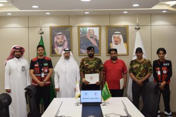 الهلال الأحمر بالباحة يوقع مذكرة شراكة مع فريق الحزم للبحث والإنقاذ والإغاثة الهلال الأحمر بالباحة يوقع مذكرة شراكة مع فريق الحزم للبحث والإنقاذ والإغاثة
