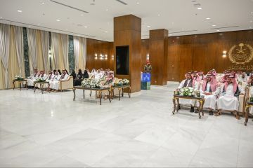 وكيل إمارة حائل يشهد ندوة حول توحيد المملكة والآثار الحضارية وكيل إمارة حائل يشهد ندوة حول توحيد المملكة والآثار الحضارية