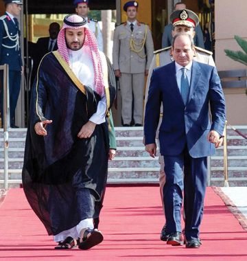 استعرضا العلاقات وتطورات أحداث المنطقة.. ولي العهد للرئيس المصري: المباحثات عكست الرغبة المشتركة في تعزيز التعاون بمختلف المجالات استعرضا العلاقات وتطورات أحداث المنطقة.. ولي العهد للرئيس المصري: المباحثات عكست الرغبة المشتركة في تعزيز التعاون بمختلف المجالات
