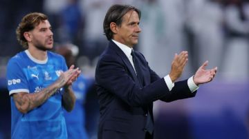 إنزاغي يجري تغييرا جديدا في برنامج تدريبات الهلال إنزاغي يجري تغييرا جديدا في برنامج تدريبات الهلال
