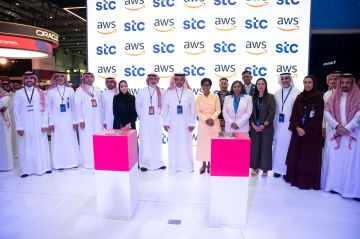 مجموعة stc تختتم مشاركتها بإطلاق مشاريع رقمية وتوقيع اتفاقيات استراتيجية لتعزيز الابتكار والتحول الرقمي في المنطقة مجموعة stc تختتم مشاركتها بإطلاق مشاريع رقمية وتوقيع اتفاقيات استراتيجية لتعزيز الابتكار والتحول الرقمي في المنطقة