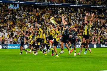 الاتحاد يتغلب على النصر بثنائية في كلاسيكو مثير الاتحاد يتغلب على النصر بثنائية في كلاسيكو مثير