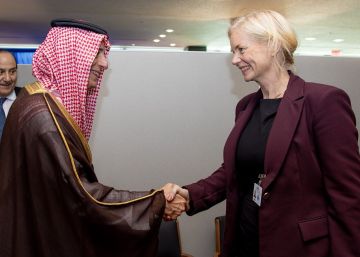 الجبير يلتقي وزيرة المناخ والبيئة النرويجية الجبير يلتقي وزيرة المناخ والبيئة النرويجية