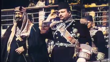 لقاء تاريخي بين الملك عبدالعزيز والملك فاروق بالقاهرة عام 1946 .. فيديو لقاء تاريخي بين الملك عبدالعزيز والملك فاروق بالقاهرة عام 1946 .. فيديو
