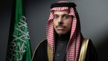 وزير الخارجية يصدر قرارا بتكليف السفير خالد القحطاني وكيلا للوزارة للشؤون القنصلية وزير الخارجية يصدر قرارا بتكليف السفير خالد القحطاني وكيلا للوزارة للشؤون القنصلية