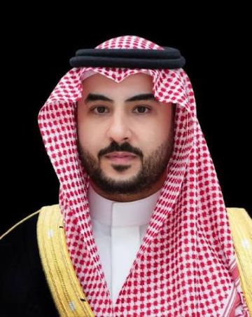 وزير الدفاع يجري اتصالا هاتفيا بنظيره الماليزي وزير الدفاع يجري اتصالا هاتفيا بنظيره الماليزي