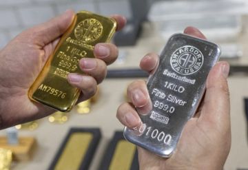 أسعار الذهب ترتفع بـ1 والمعادن النفيسة تتخذ مسارا هبوطيا أسعار الذهب ترتفع بـ1 والمعادن النفيسة تتخذ مسارا هبوطيا