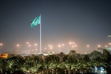 هجوم يستهدف خميس مشيط والدفاع المدني يعلن زوال الخطر هجوم يستهدف خميس مشيط والدفاع المدني يعلن زوال الخطر