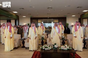 الأمير سعود بن مشعل يتوّج الفائزين في ختام مهرجان ولي العهد للهجن