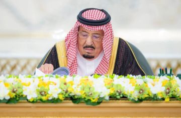 السعودية تؤكد ضرورة التمسك بمبادئ احترام السيادة وحل النزاعات بالوسائل السلمية السعودية تؤكد ضرورة التمسك بمبادئ احترام السيادة وحل النزاعات بالوسائل السلمية