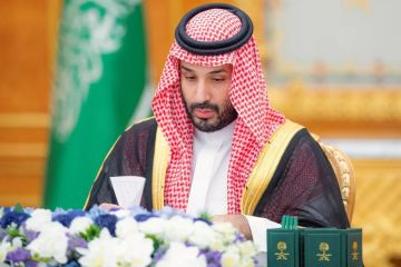 مجلس الوزراء: رفض استخدام الممرات البحرية أداة للضغط والتهديد والإضرار بمصالح الدول مجلس الوزراء: رفض استخدام الممرات البحرية أداة للضغط والتهديد والإضرار بمصالح الدول