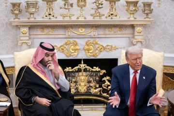 ترامب يترك السعوديين في مأزق ترامب يترك السعوديين في مأزق