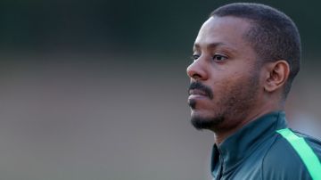 نايف القاضي: مدرب الأهلي يعاقب اللاعب المميز ويتحمل الجزء الأكبر من الخسارة.. فيديو نايف القاضي: مدرب الأهلي يعاقب اللاعب المميز ويتحمل الجزء الأكبر من الخسارة.. فيديو