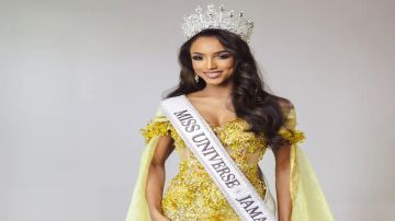 ملكة جمال جامايكا تقاضي المسؤولين عن سقوطها من مسرح ملكة جمال جامايكا تقاضي المسؤولين عن سقوطها من مسرح