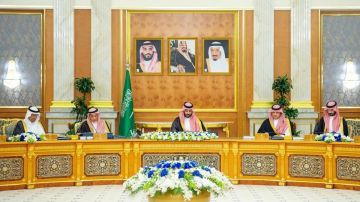 مجلس الوزراء يوافق على أن يكون 12 مايو من كل عام يوما للتبرع بالأعضاء مجلس الوزراء يوافق على أن يكون 12 مايو من كل عام يوما للتبرع بالأعضاء
