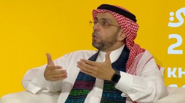 هتان النجار: يجب أن نفتش عن مهاجمين للمنتخب.. فيديو هتان النجار: يجب أن نفتش عن مهاجمين للمنتخب.. فيديو