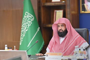الرئيس العام لهيئة الأمر بالمعروف والنهي عن المنكر: المملكة مسيرة مجد راسخ، ونموذج رائد في وحدة الصف واجتماع الكلمة والاستقرار والأمن والبناء والتنمية، وخدمة الإسلام والمسلمين الرئيس العام لهيئة الأمر بالمعروف والنهي عن المنكر: المملكة مسيرة مجد راسخ، ونموذج رائد في وحدة الصف واجتماع الكلمة والاستقرار والأمن والبناء والتنمية، وخدمة الإسلام والمسلمين
