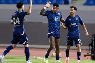 العلا ينفرد بصدارة دوري الأولى بثنائية أمام الرائد العلا ينفرد بصدارة دوري الأولى بثنائية أمام الرائد