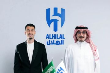 الهلال يعلن رسميا التعاقد مع مارتينيلي قادما من أرسنال الهلال يعلن رسميا التعاقد مع مارتينيلي قادما من أرسنال