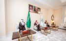 أمير حائل يستقبل وزير الموارد البشرية والتنمية الاجتماعية