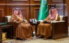 فيصل بن فهد بن مقرن ينوه على دور المؤسسات الخيرية ويطلع على حملة معافى الصحية