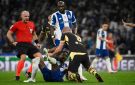 هالاند يوجه اتهاما لبابلو روزاريو لاعب بورتو