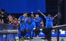 الهلال يضرب الأهلي بثلاثية..صور